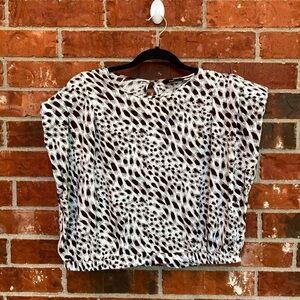Express Womens XL Animal Print Cropped Boxy Keyhole Back Top Shoulder Pads